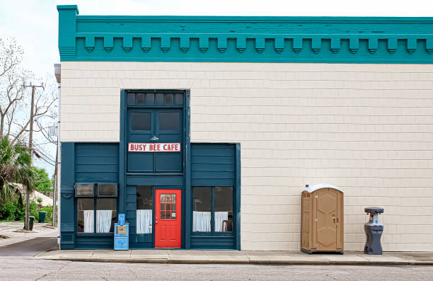 Best Affordable portable toilet rental  in Cedar Hill, MO